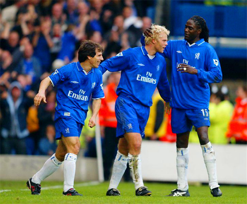  切尔西新帅首秀终结曼联不败  